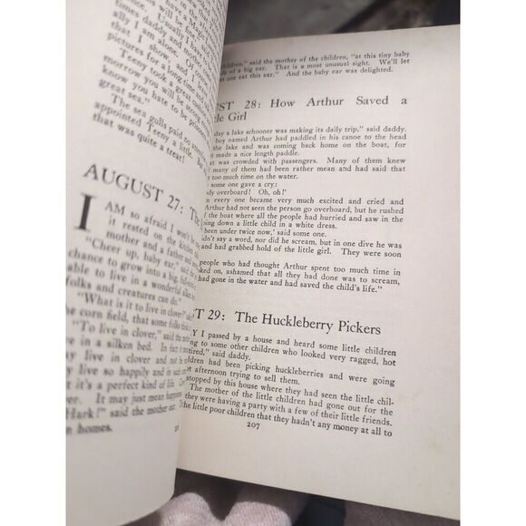 365 Bedtime Stories by Mary Graham Bonner, Illust. by Florence Choate 1923 - Picture 7 of 16